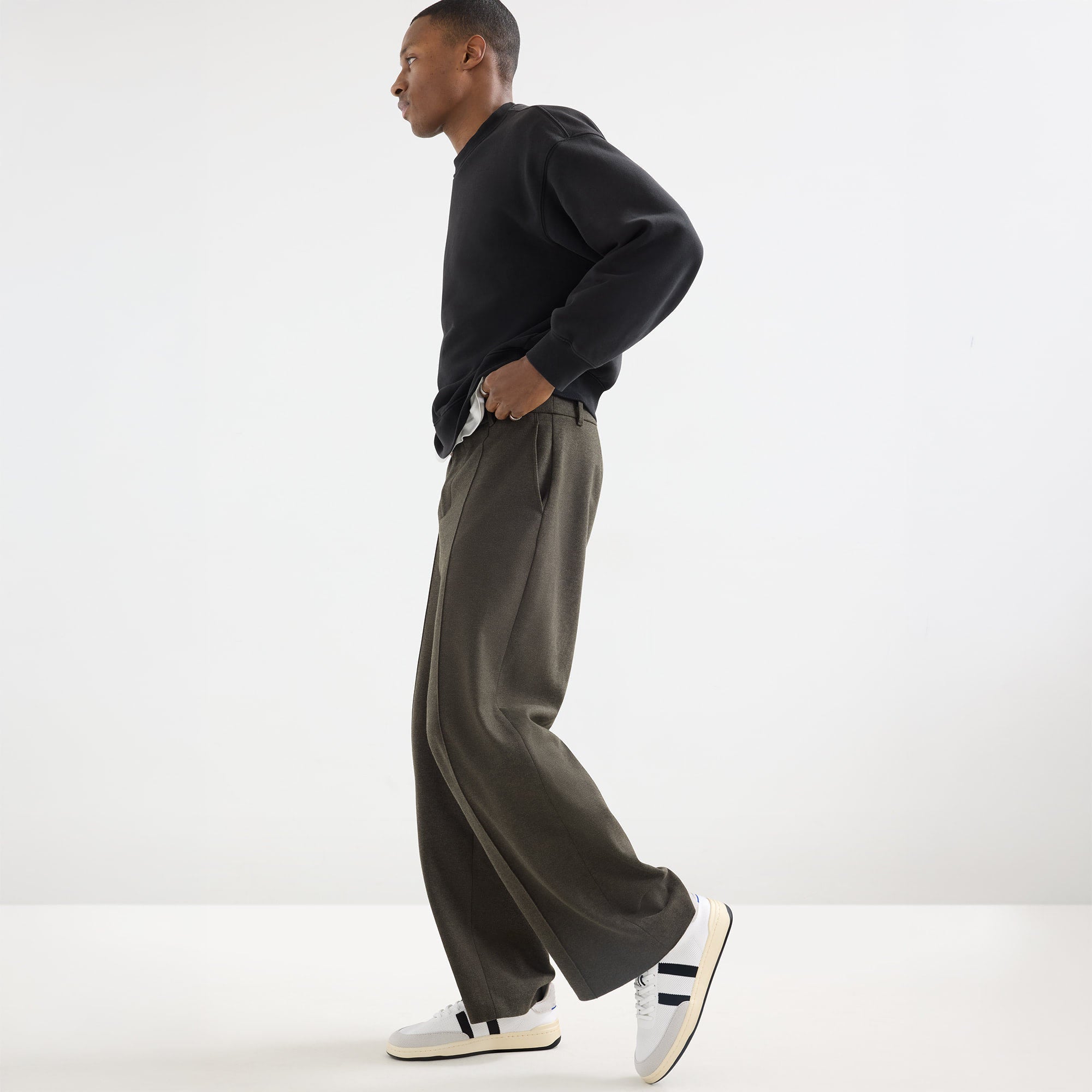 The Men's Court Sneaker - Black Drift