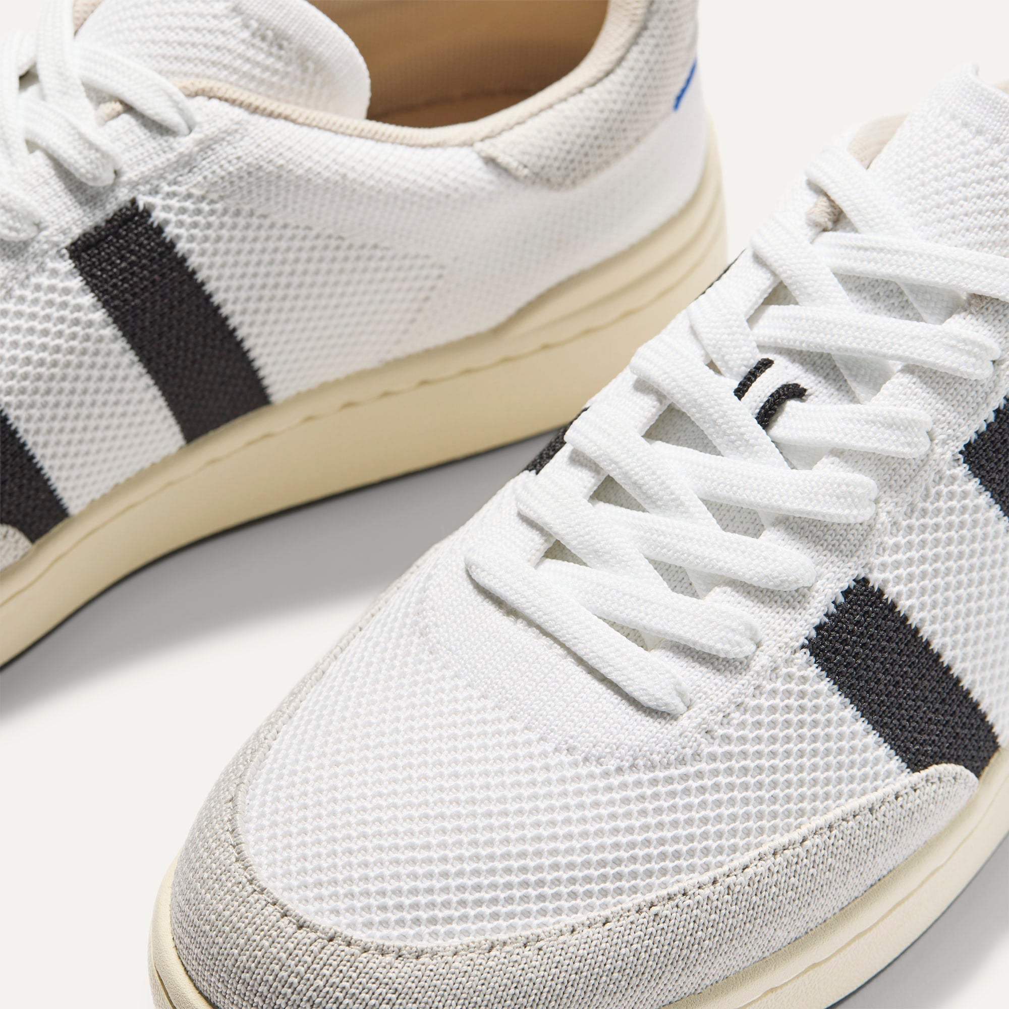 The Men's Court Sneaker - Black Drift