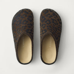 The Casual Clog - ReVelvet™ Cheetah