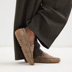 The Men's Daily Driver - Brown Camo