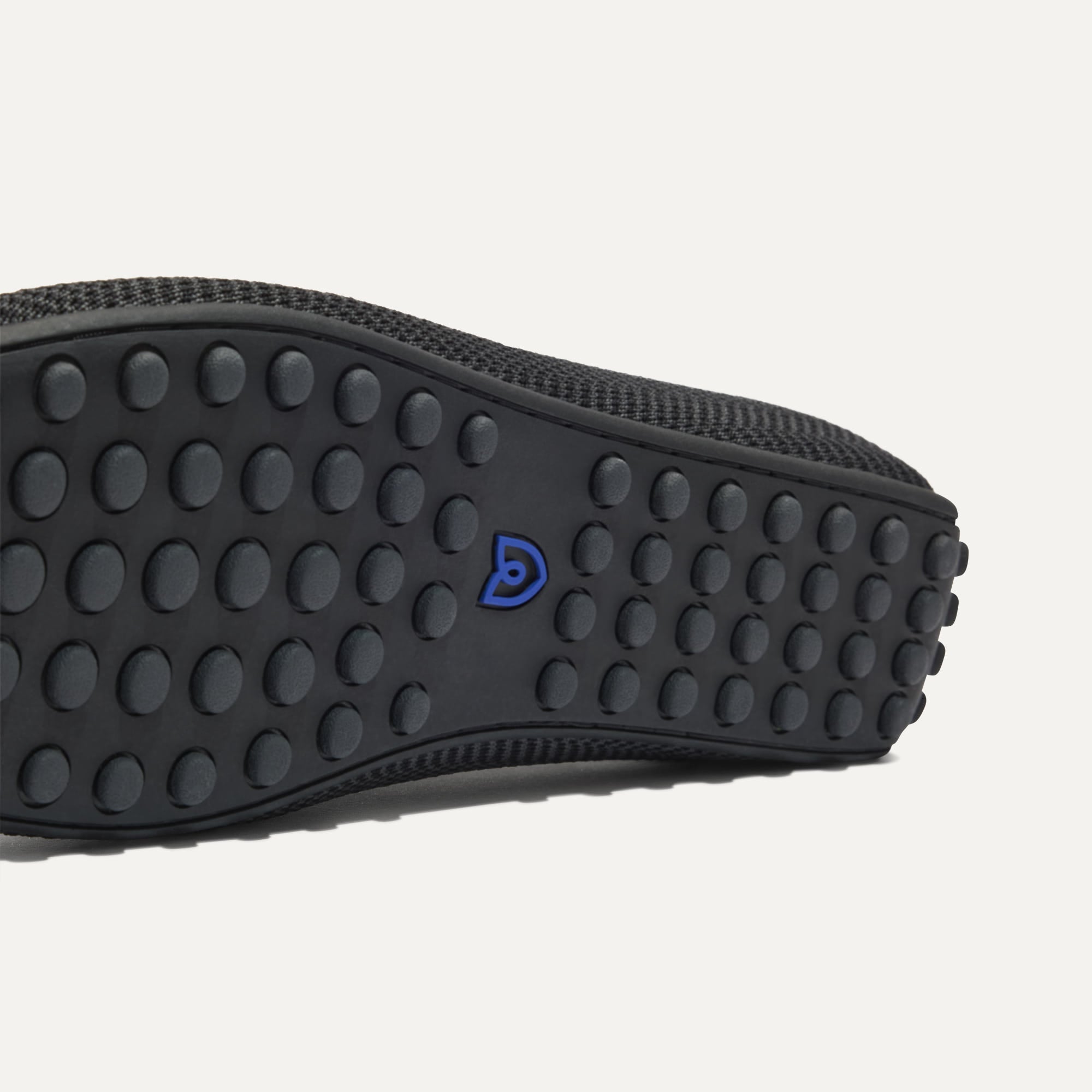 The Men's Daily Driver - Carbon Herringbone