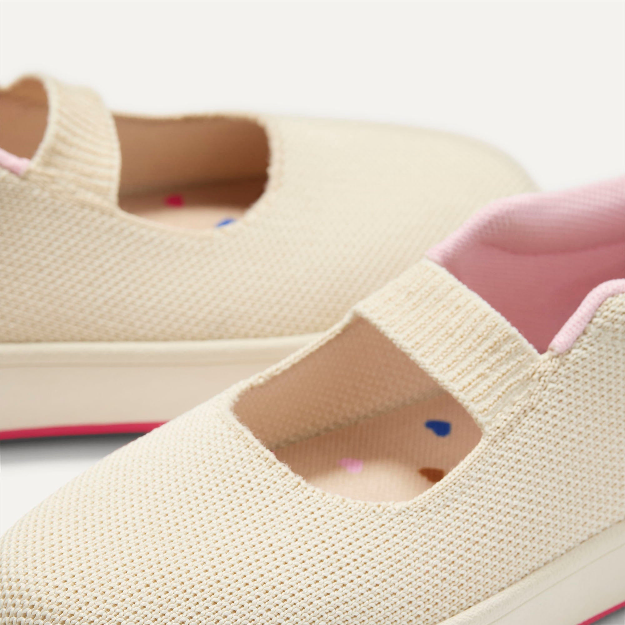 The Kids MJ Sneaker - Cream Puff
